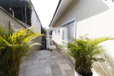 Casa à venda com 700m², 4 quartos e 8 vagasÁrea Externa