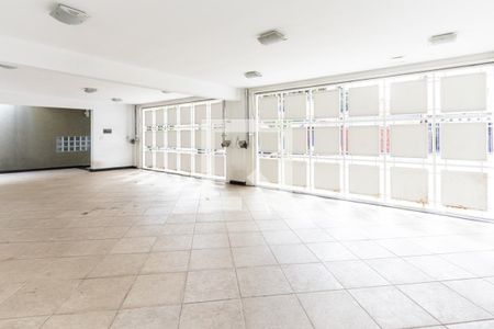 Casa à venda com 700m², 4 quartos e 8 vagasÁrea Externa