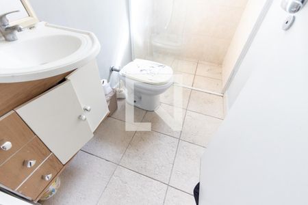 Casa à venda com 700m², 4 quartos e 8 vagasCasa 2 banheiro