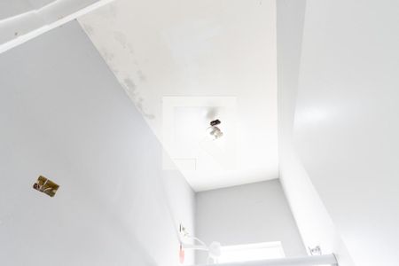 Casa à venda com 700m², 4 quartos e 8 vagasCasa 2 banheiro