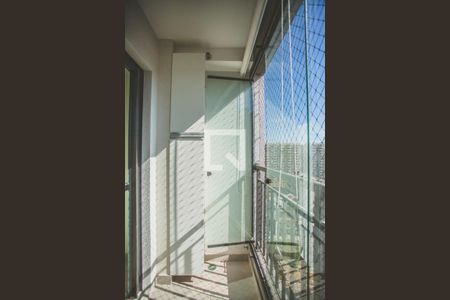 Varanda de kitnet/studio para alugar com 1 quarto, 25m² em Mirandópolis, São Paulo