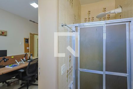 Casa à venda com 440m², 8 quartos e 3 vagasBanheiro