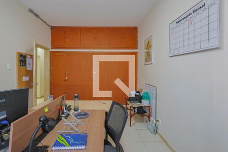 Casa à venda com 440m², 8 quartos e 3 vagasQuarto 4