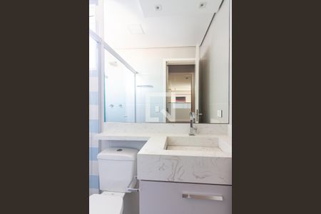 Apartamento para alugar com 99m², 2 quartos e 2 vagas Apartamento para alugar com 99m², 2 quartos e 2 vagasBanheiro Quarto 2
