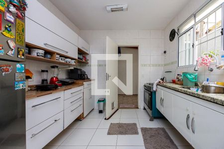 Casa para alugar com 160m², 3 quartos e 2 vagas Casa para alugar com 160m², 3 quartos e 2 vagasCozinha