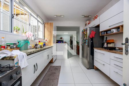 Casa para alugar com 160m², 3 quartos e 2 vagas Casa para alugar com 160m², 3 quartos e 2 vagasCozinha