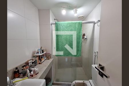 Apartamento à venda com 90m², 2 quartos e 1 vagaBanheiro da suíte 1