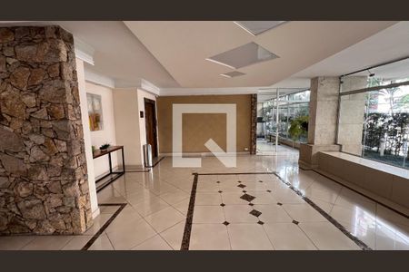 Apartamento à venda com 151m², 3 quartos e 2 vagasHall de entrada