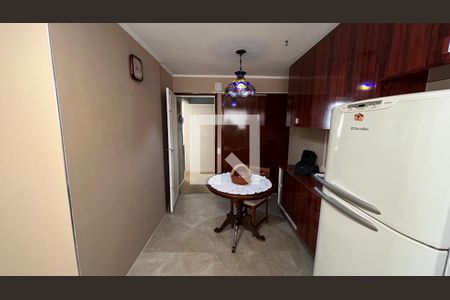 Apartamento à venda com 151m², 3 quartos e 2 vagasCozinha