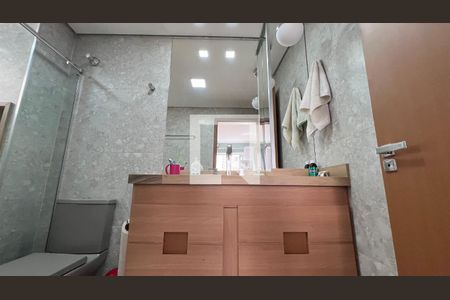 Apartamento à venda com 151m², 3 quartos e 2 vagasBanheiro da Suíte