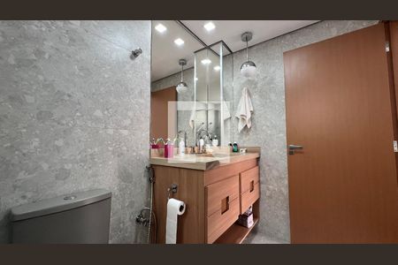 Apartamento à venda com 151m², 3 quartos e 2 vagasBanheiro da Suíte