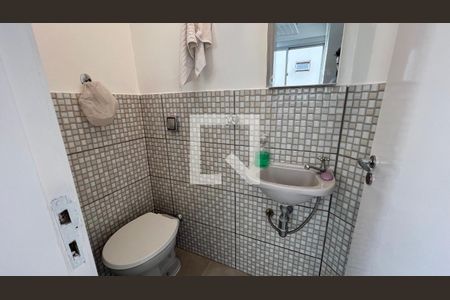 Apartamento à venda com 151m², 3 quartos e 2 vagasBanheiro de serviço