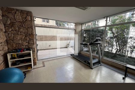 Apartamento à venda com 151m², 3 quartos e 2 vagasAcademia