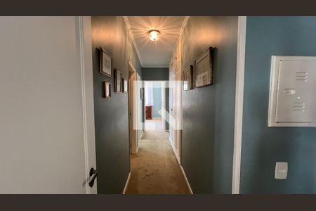 Apartamento à venda com 151m², 3 quartos e 2 vagasCorredor