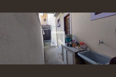 Casa à venda com 176m², 3 quartos e 2 vagas