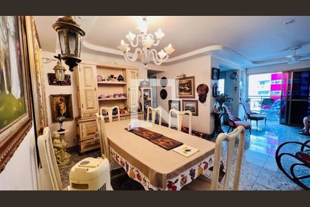 Apartamento à venda com 3 quartos, 143m² em Icaraí, Niterói