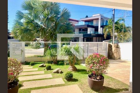 Casa à venda com 6 quartos, 602m² em Camboinhas, Niterói