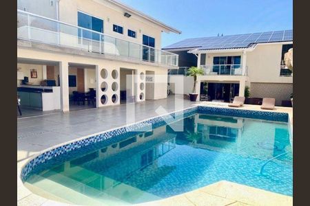 Casa à venda com 6 quartos, 602m² em Camboinhas, Niterói