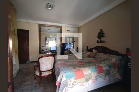 Casa à venda com 4 quartos, 577m² em Piratininga, Niterói