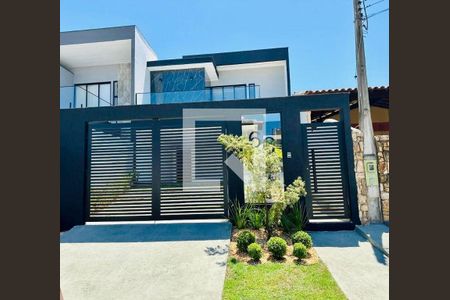 Casa à venda com 4 quartos, 245m² em Camboinhas, Niterói