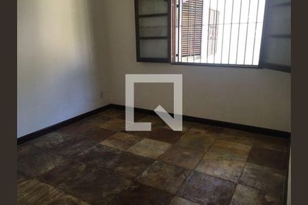 Casa à venda com 3 quartos, 400m² em Piratininga, Niterói