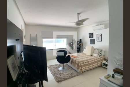 Casa à venda com 4 quartos, 300m² em Badu, Niterói