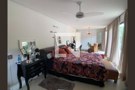 Casa à venda com 4 quartos, 300m² em Badu, Niterói