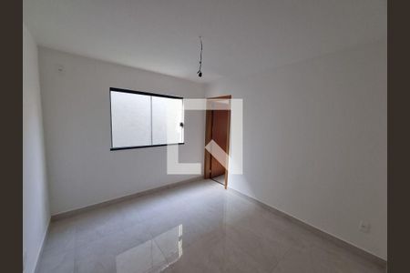 Casa à venda com 4 quartos, 150m² em Itaipu, Niterói