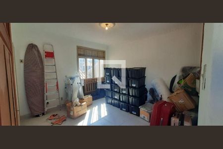 Casa à venda com 4 quartos, 200m² em Fonseca, Niterói