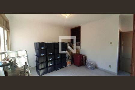 Casa à venda com 4 quartos, 200m² em Fonseca, Niterói