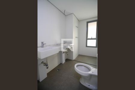 Apartamento à venda com 122m², 3 quartos e 2 vagas Apartamento à venda com 122m², 3 quartos e 2 vagasBanheiro da Suíte 3