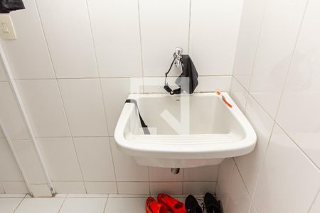 Apartamento à venda com 73m², 2 quartos e 1 vagaÁrea de Serviço