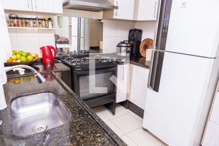 Casa de condomínio à venda com 68m², 2 quartos e 1 vagaCozinha