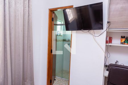 Casa de condomínio à venda com 68m², 2 quartos e 1 vagaSuíte 2