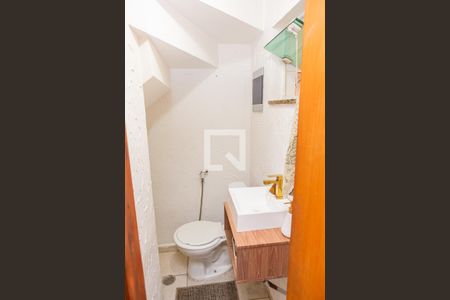 Casa de condomínio à venda com 68m², 2 quartos e 1 vagaLavabo