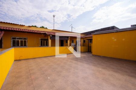Casa para alugar com 75m², 2 quartos e 1 vaga Casa para alugar com 75m², 2 quartos e 1 vagaTerraço