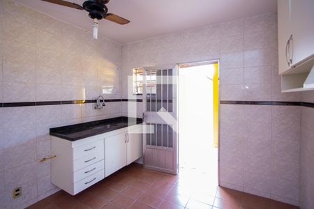 Casa para alugar com 75m², 2 quartos e 1 vaga Casa para alugar com 75m², 2 quartos e 1 vagaCozinha