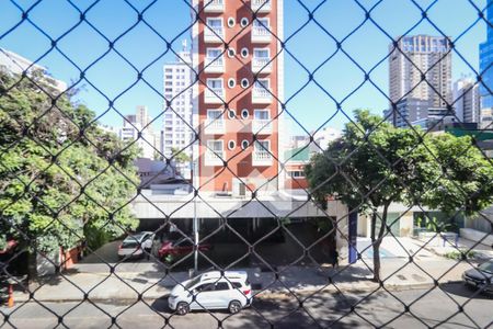 Vista do Quarto de apartamento para alugar com 2 quartos, 87m² em Cerqueira César, São Paulo