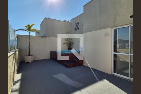 Apartamento à venda com 127m², 3 quartos e 2 vagasÁrea externa