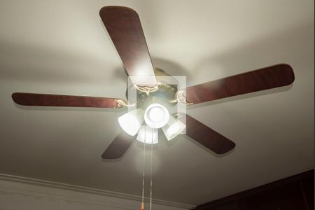 Sala de casa à venda com 4 quartos, 400m² em Planalto Paulista, São Paulo