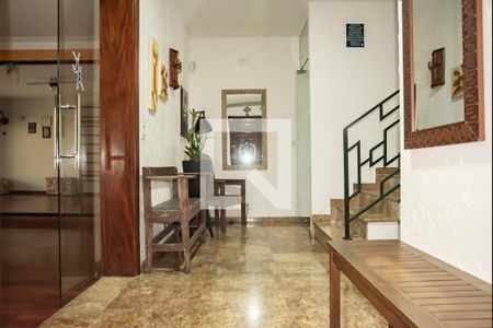 Sala de casa à venda com 4 quartos, 400m² em Planalto Paulista, São Paulo