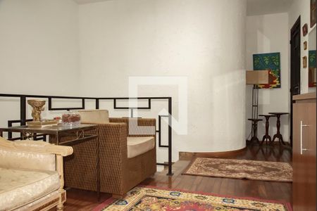 Corredor do 2° andar de casa à venda com 4 quartos, 400m² em Planalto Paulista, São Paulo
