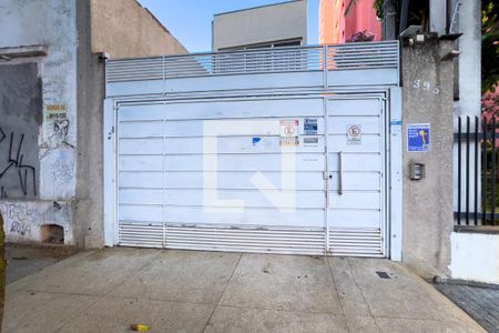 Casa de condomínio para alugar com 110m², 1 quarto e 1 vaga Casa de condomínio para alugar com 110m², 1 quarto e 1 vagaFachada