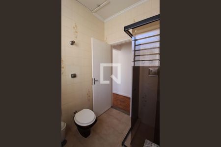 Casa para alugar com 200m², 3 quartos e 3 vagasBanheiro Social