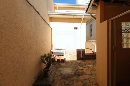 Casa para alugar com 200m², 3 quartos e 3 vagasQuintal