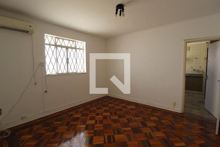 Sala de casa para alugar com 3 quartos, 200m² em Vila Nova Conceição, São Paulo