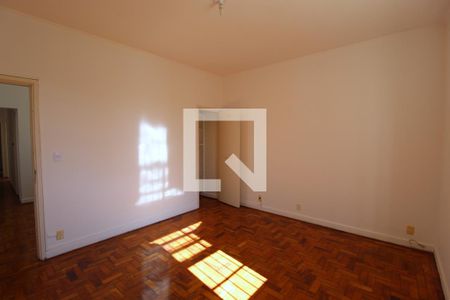 Casa para alugar com 200m², 3 quartos e 3 vagasQuarto 1