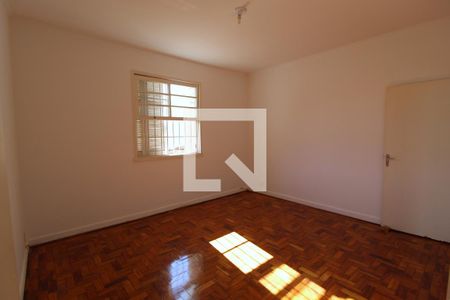 Casa para alugar com 200m², 3 quartos e 3 vagasQuarto 1