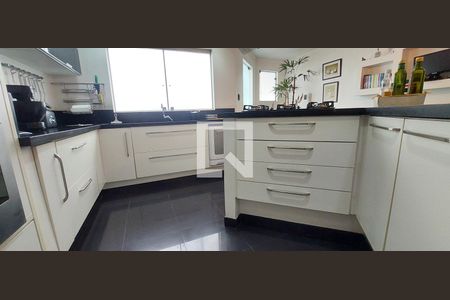 Casa à venda com 400m², 3 quartos e 4 vagasCozinha