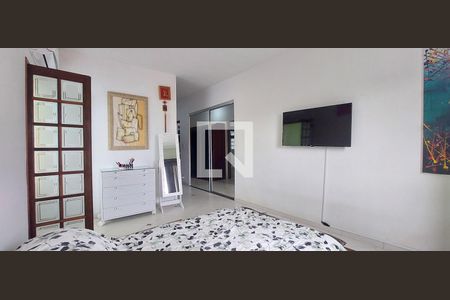 Casa à venda com 400m², 3 quartos e 4 vagasQuarto 1 suíte